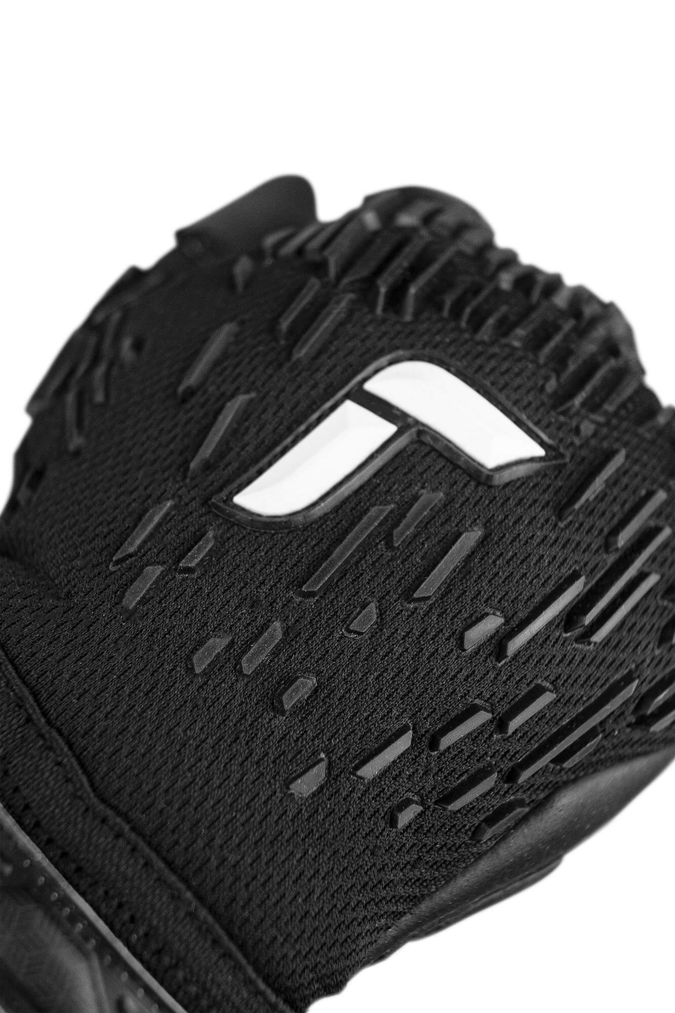 Reusch Attrakt Freegel Infinity FS Goalkeeper Gloves